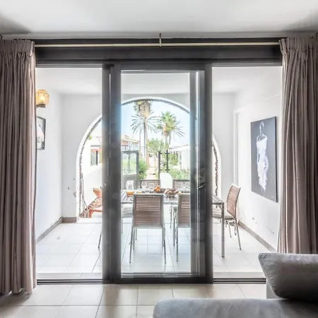 Oceanfront Parque Santiago Ii Appartement